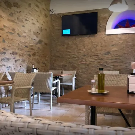 La Muralla 酒店 扎弗拉