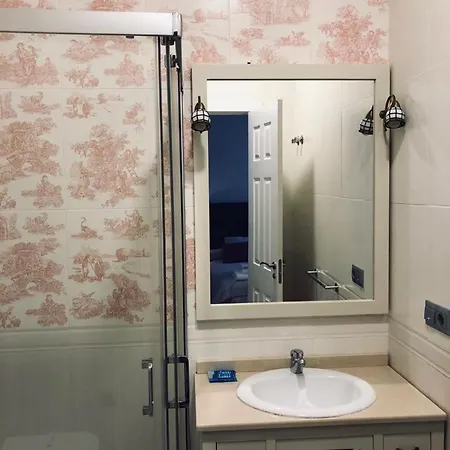 מלון La Muralla 2*