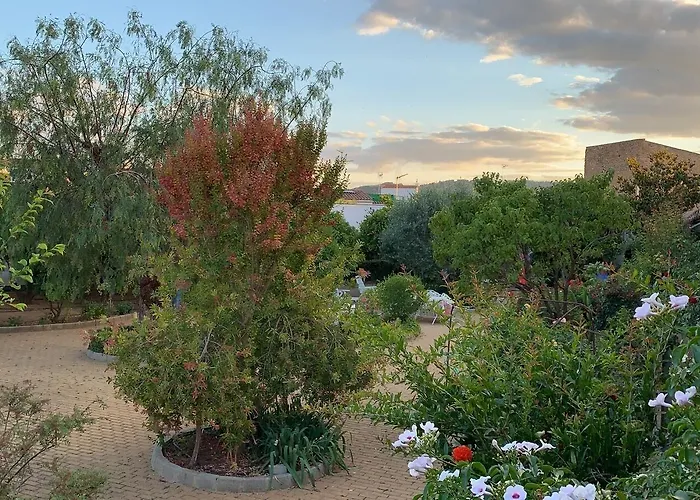 La Muralla Отель 2*